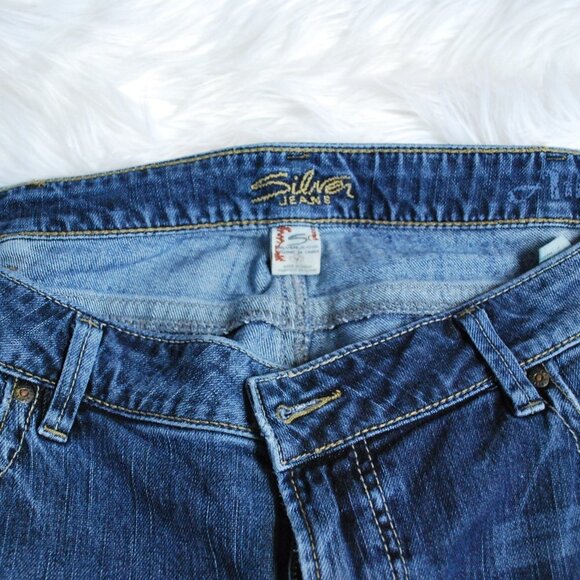 Silver Womens Plus Size BootCut Jeans AIKO Size 18 x 33 - Picture 2 of 5